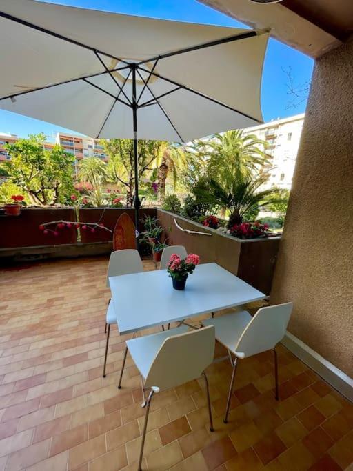 Appartement La Vie Est Belle! Hyères