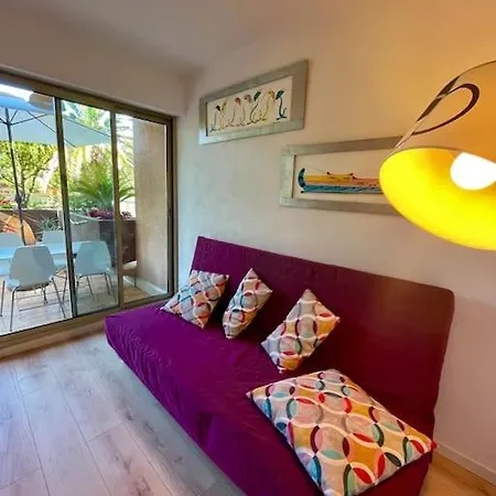La Vie Est Belle! Apartment Hyeres Exterior photo